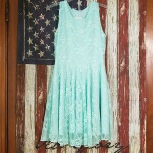 Little girls lace dress